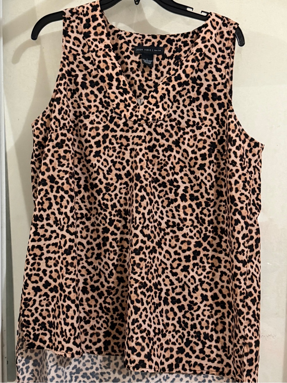 Joan Vass Pink and Black Leopard Print V-Neck Sleeveless Top